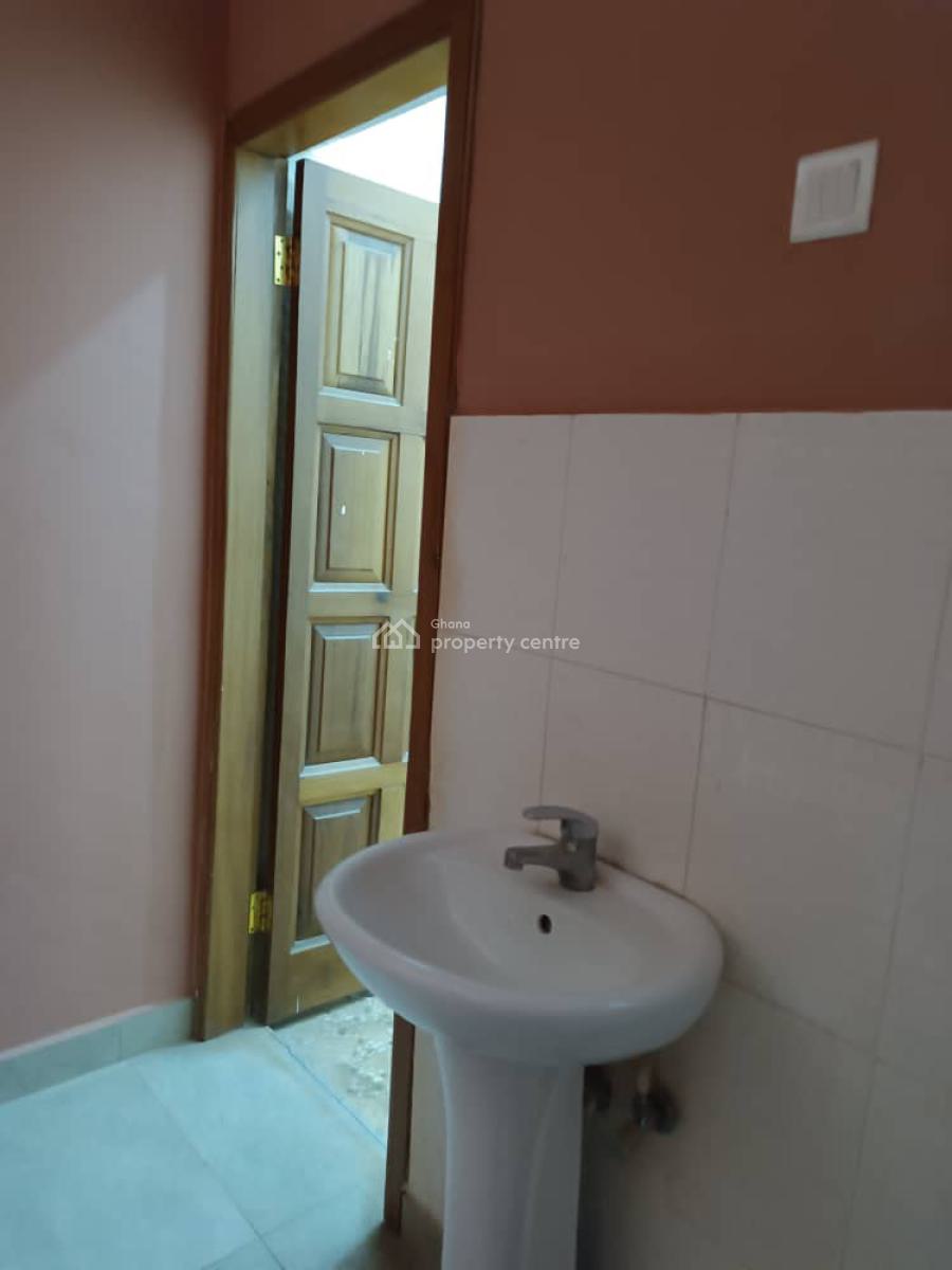 Executive 2 Bedroom, Adenta Municipal, Accra, Apartment for Rent
