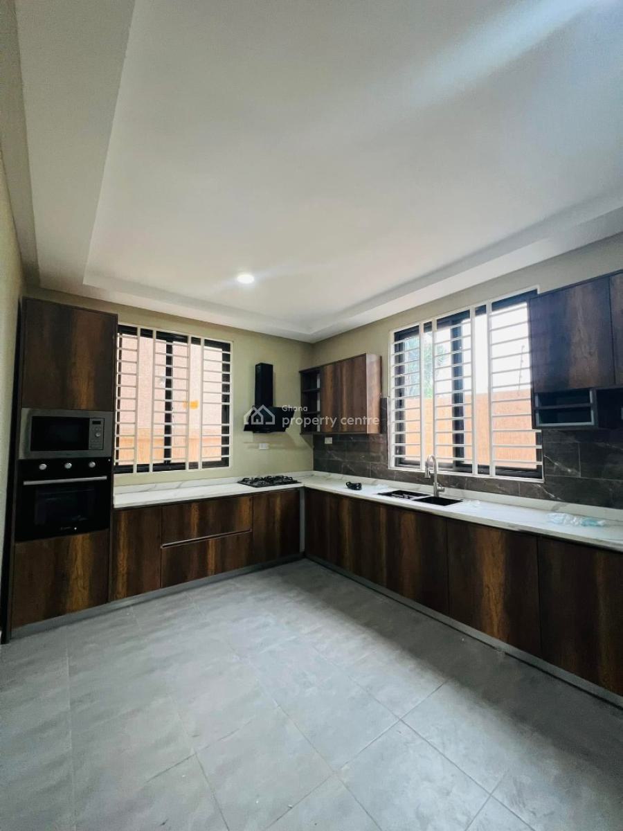 Executive 4 Bedrooms, Kwabenya, Ga East Municipal, Accra, House for Sale