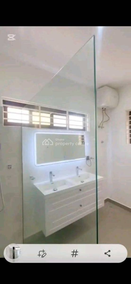Executive 4 Bedroom, Ashaley Botwe, Adenta Municipal, Accra, Townhouse for Sale