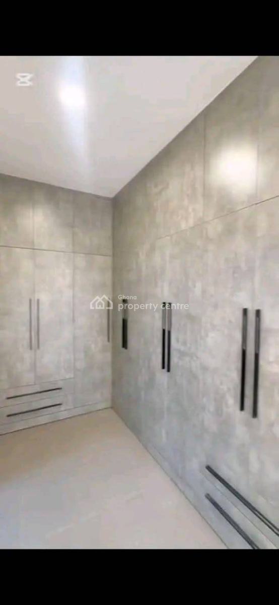Executive 4 Bedroom, Ashaley Botwe, Adenta Municipal, Accra, Townhouse for Sale