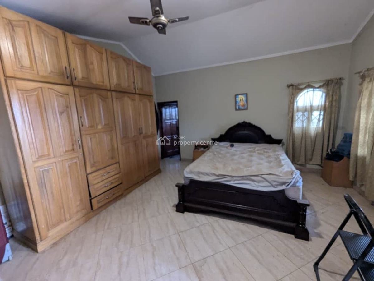 8 Bedrooms on 2 Plot of Land at Tantra Hills, Tantra Hills Reservoir, Ga South Municipal, Accra, House for Sale