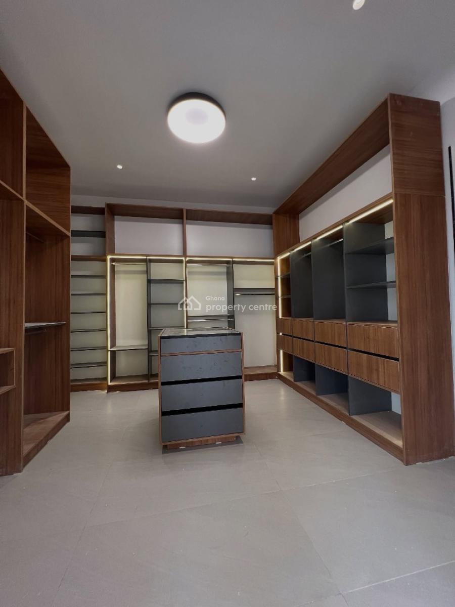 Executive 4.5 Bedroom, Adenta Municipal, Accra, House for Sale