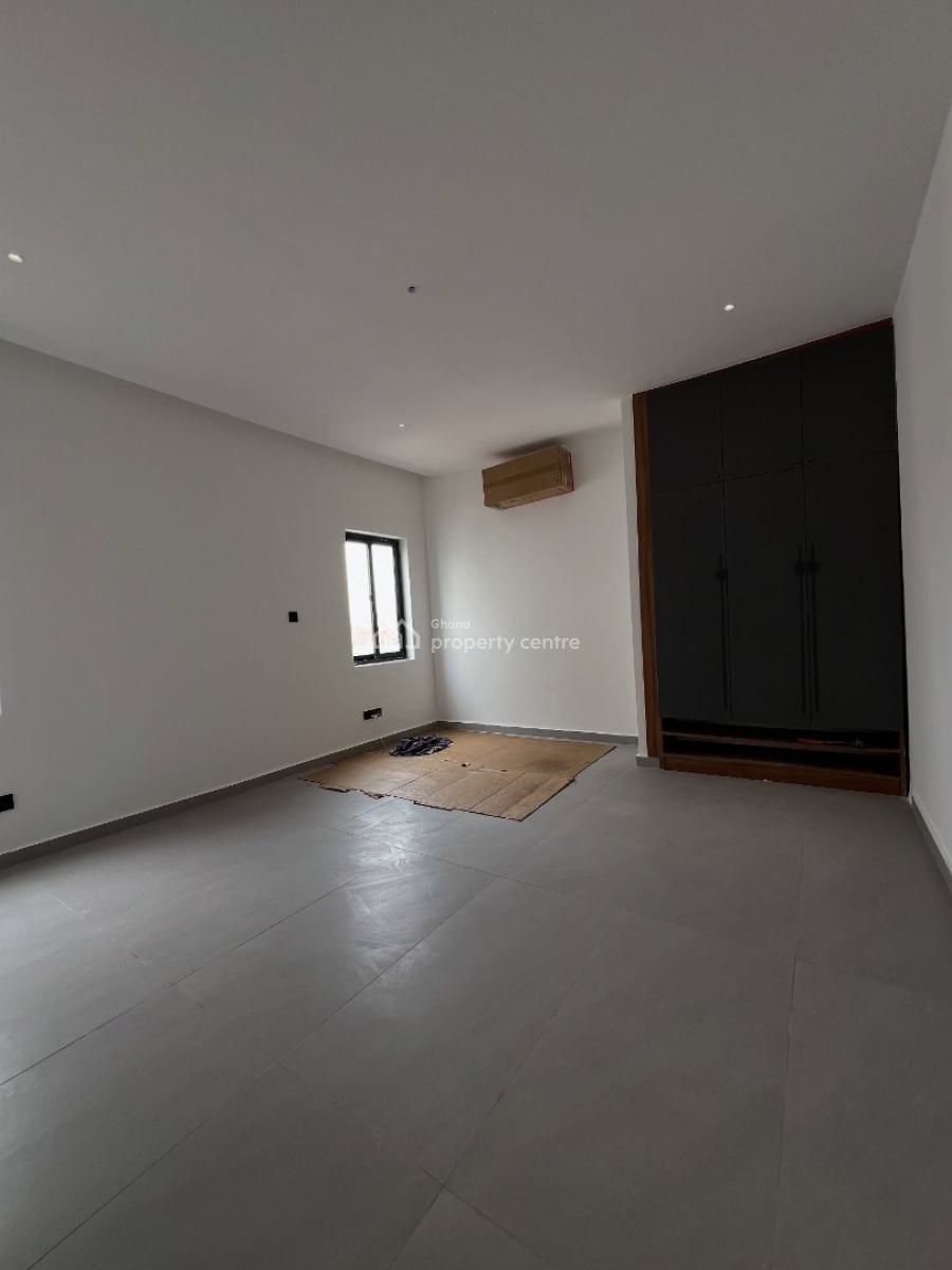Executive 4.5 Bedroom, Adenta Municipal, Accra, House for Sale