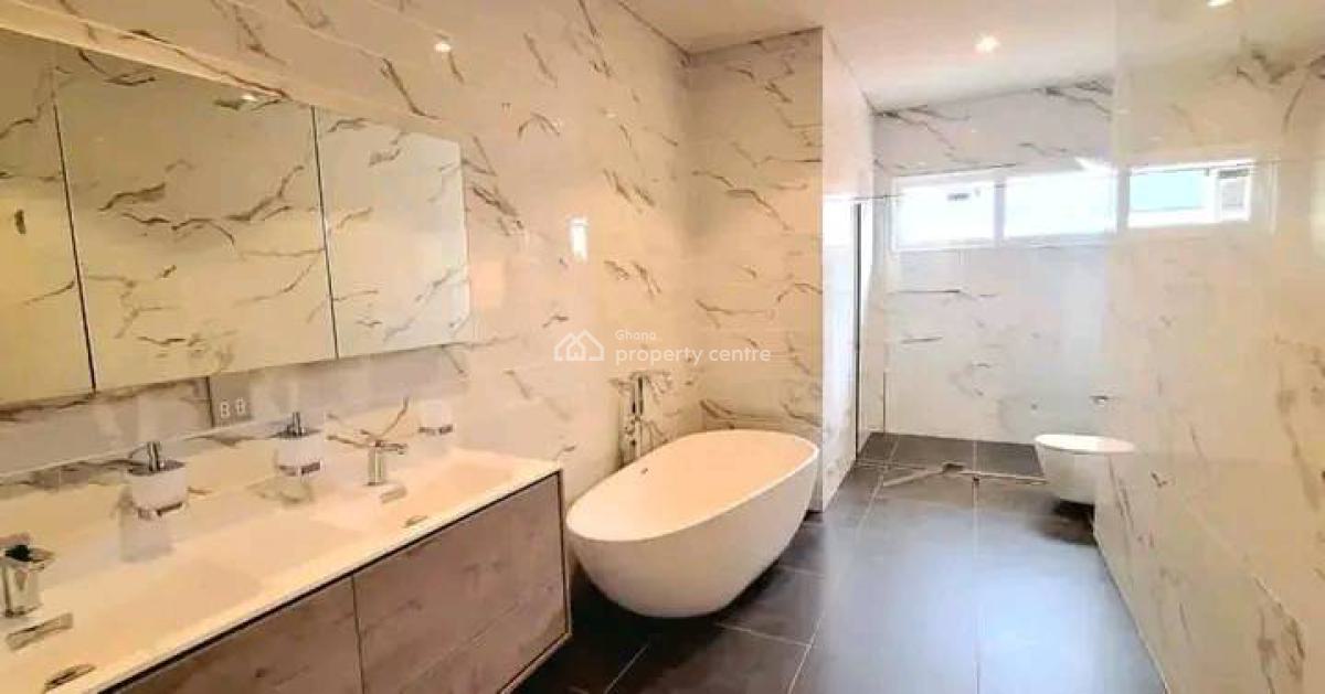 Executive 4 Bedroom, East Airport, Airport Residential Area, Accra, Townhouse for Rent