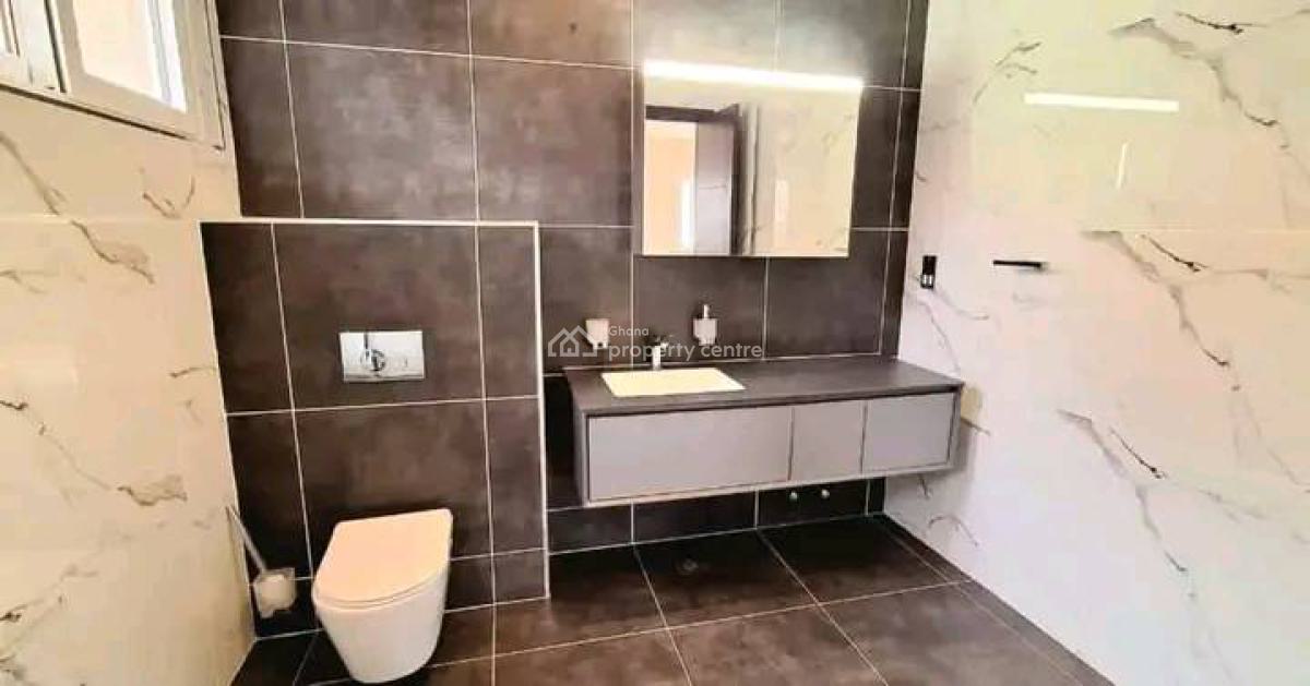 Executive 4 Bedroom, East Airport, Airport Residential Area, Accra, Townhouse for Rent
