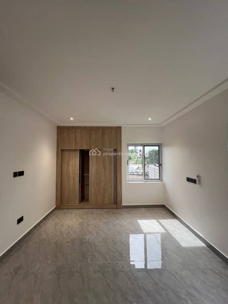 Modern 3-bedroom House -- Oyarifa, Oyarifa, La Nkwantanang Madina Municipal, Accra, Detached Duplex for Sale