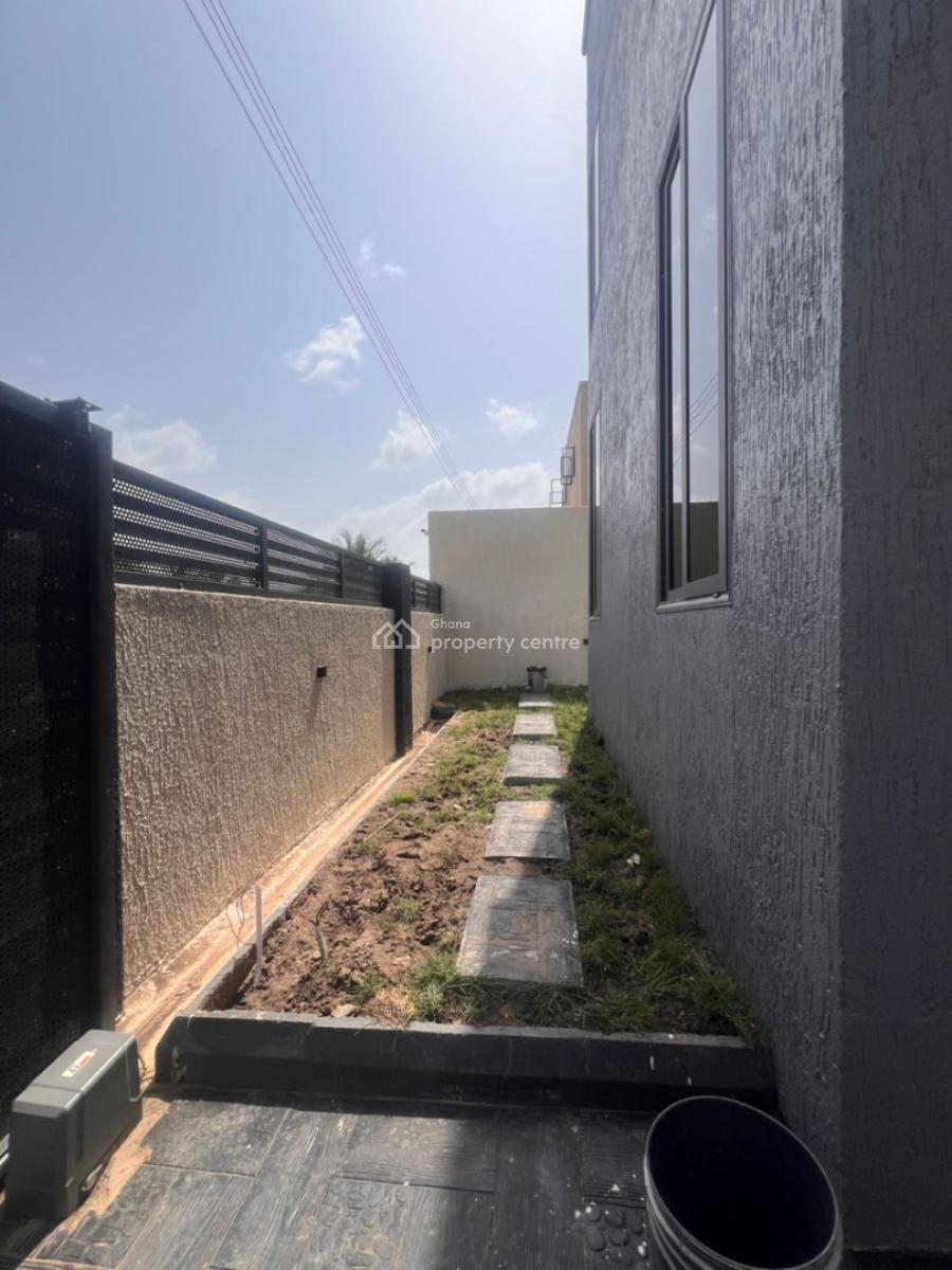 Serviced 3 Bedroom Duplex, Nanakrom, East Legon, Accra, Semi-detached Duplex for Rent