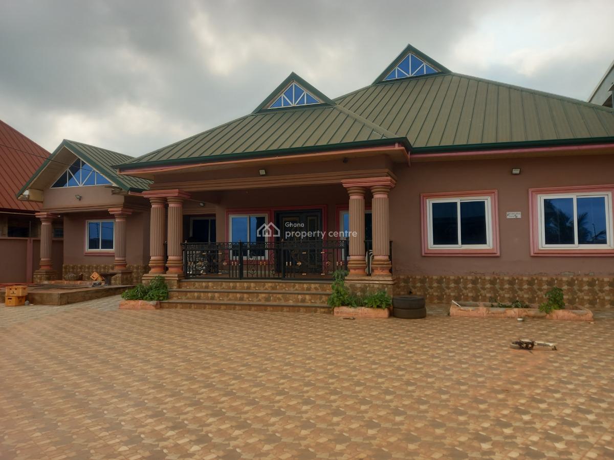 5 Bedrooms, Asuofia Kokoben, Kumasi Metropolitan, Ashanti, House for Sale