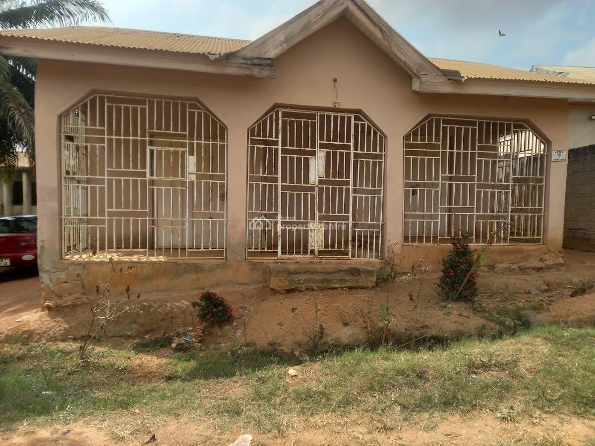 2 Bedrooms  ( Plot Size 100*90), Abuakwa Koforidua., Kumasi Metropolitan, Ashanti, House for Sale