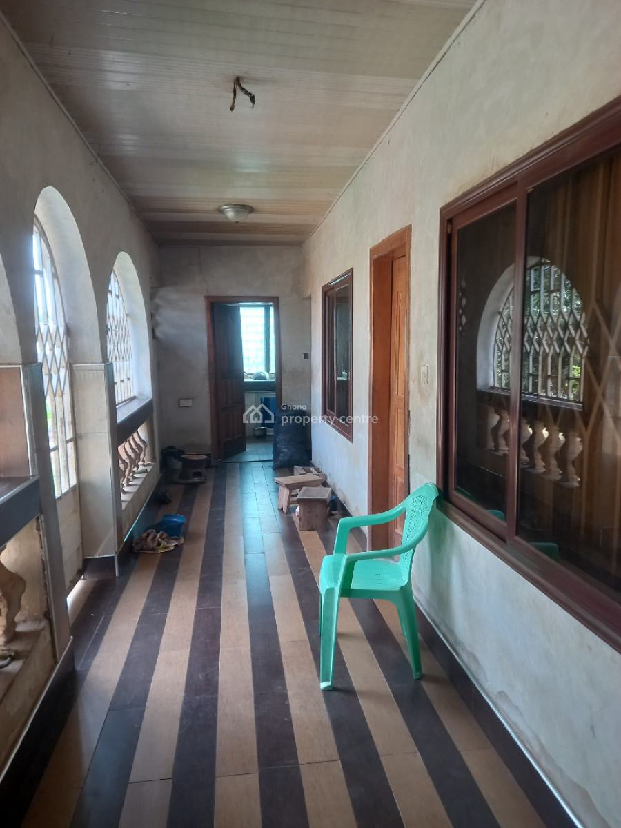 2 Bedrooms  ( Plot Size 100*90), Abuakwa Koforidua., Kumasi Metropolitan, Ashanti, House for Sale