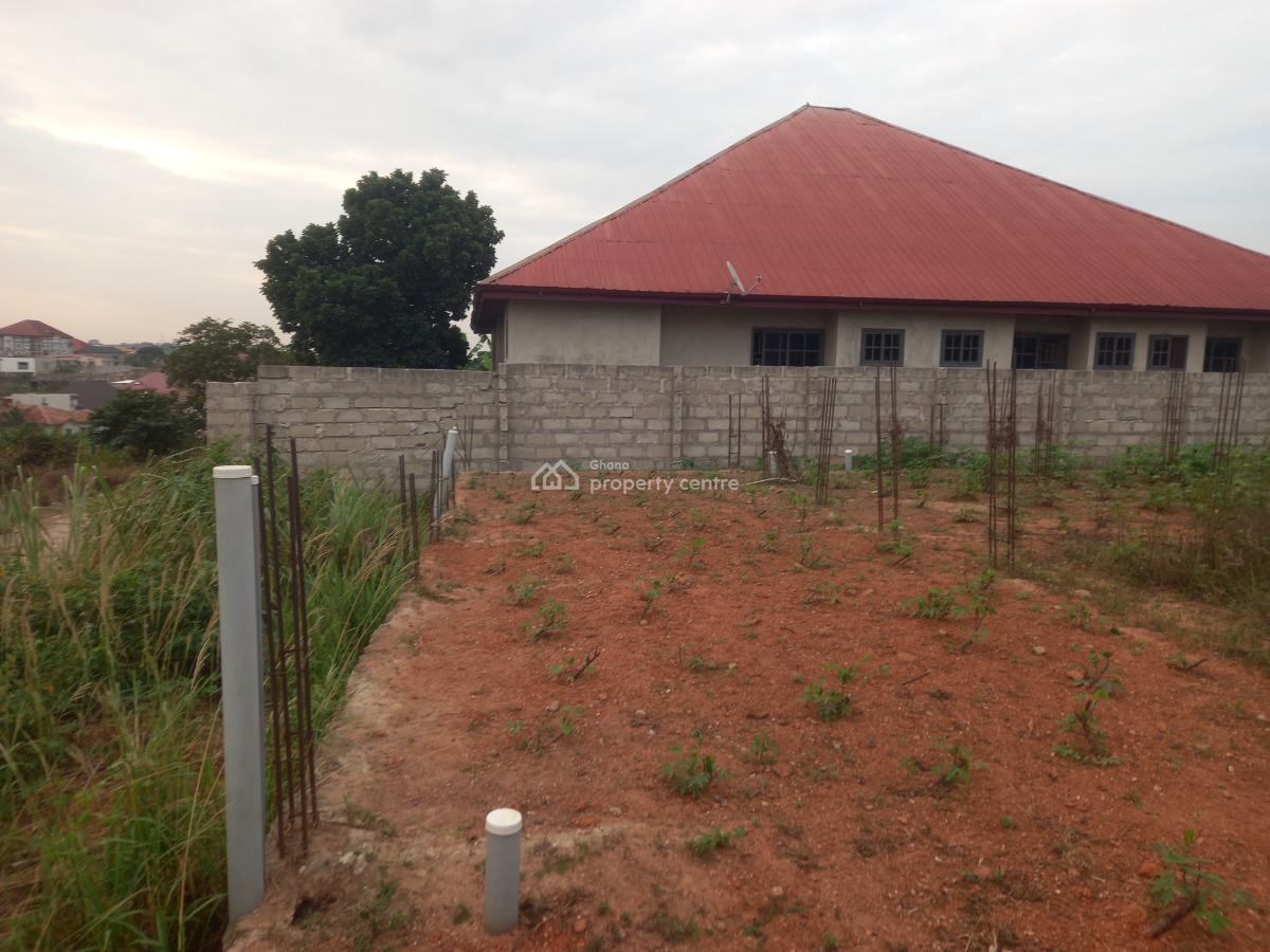 Plot.  ( Buokrom Estate Quarry), Buokrom Estate Quarry., Kumasi Metropolitan, Ashanti, Land for Sale