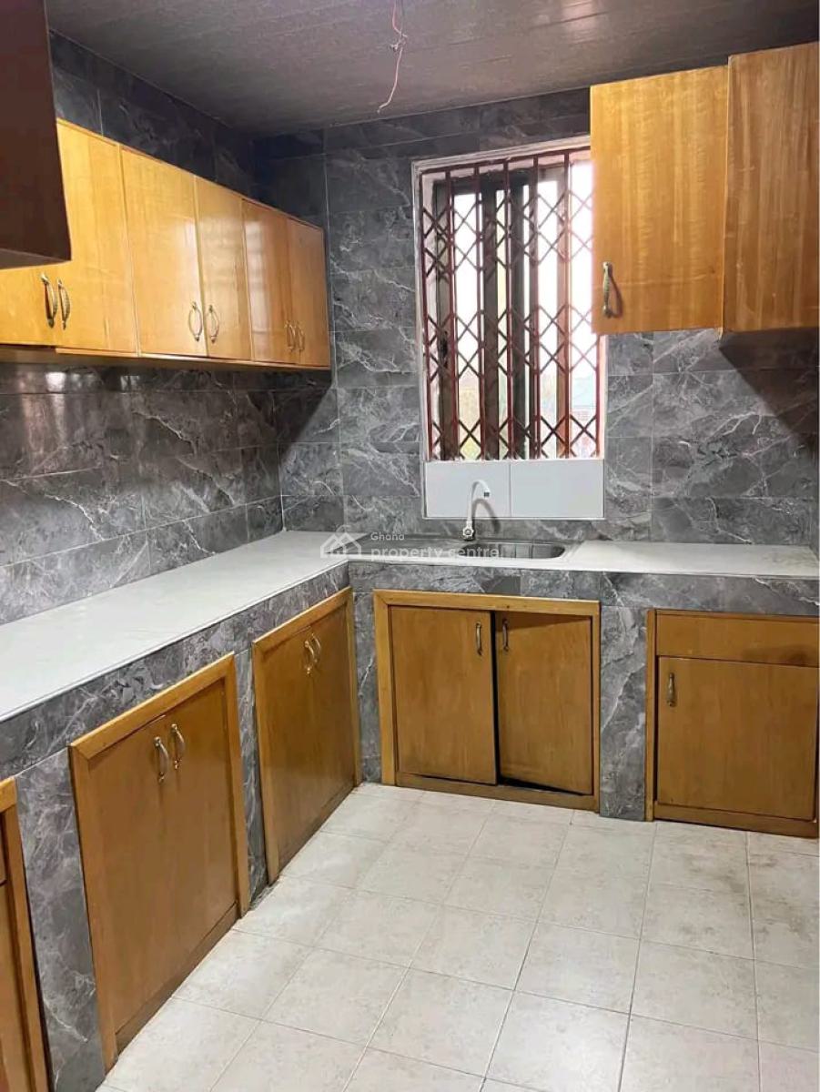Executive 2-bedroom Apartment @ Achimota, Mile7, Achimota, Accra, Apartment for Rent
