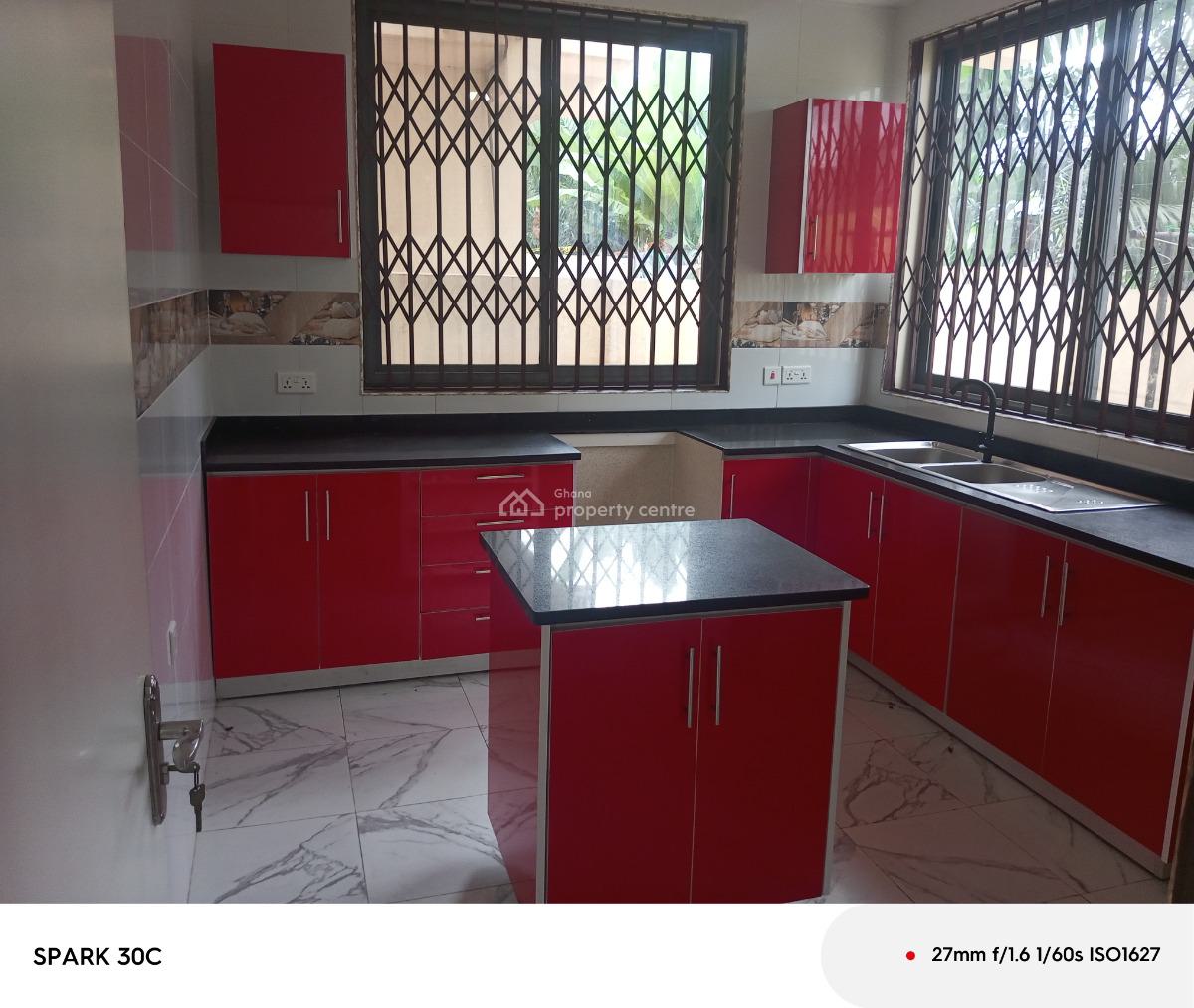 3 Bedroom House, Oyarefa, Oyarifa, La Nkwantanang Madina Municipal, Accra, Semi-detached Bungalow for Rent