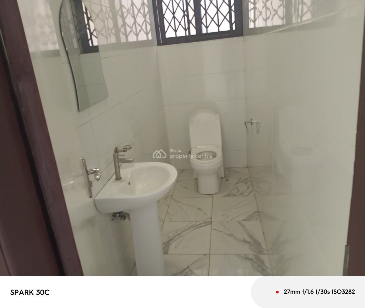 3 Bedroom House, Oyarefa, Oyarifa, La Nkwantanang Madina Municipal, Accra, Semi-detached Bungalow for Rent