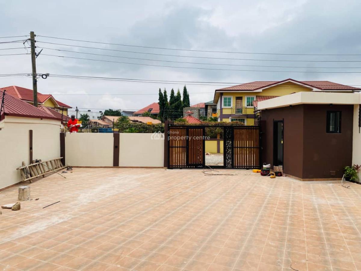 Oyarifa 5 Bdrms House, Crossing, Oyarifa, La Nkwantanang Madina Municipal, Accra, House for Sale