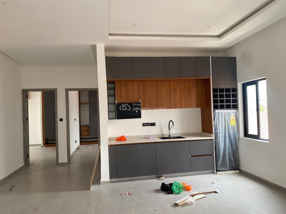 Oyarifa 5 Bdrms House, Crossing, Oyarifa, La Nkwantanang Madina Municipal, Accra, House for Sale