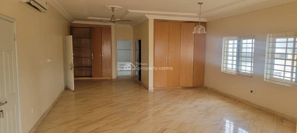 6 Bedroom House, 12, Tema Community 17, Tema, Accra, House for Sale