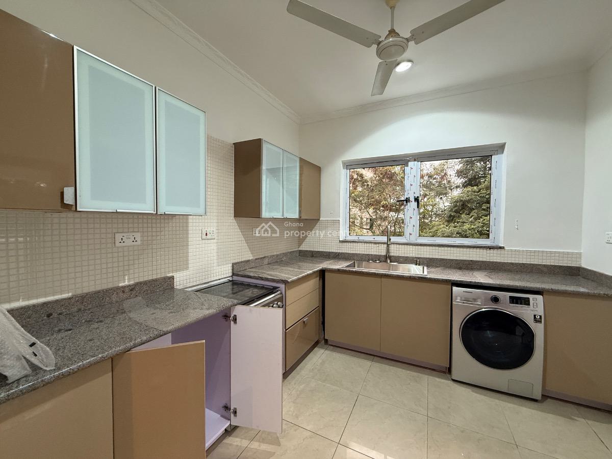 Serviced 2 Bedroom Apartment with Swimming Pool, Cantonments, Accra, Apartment for Rent