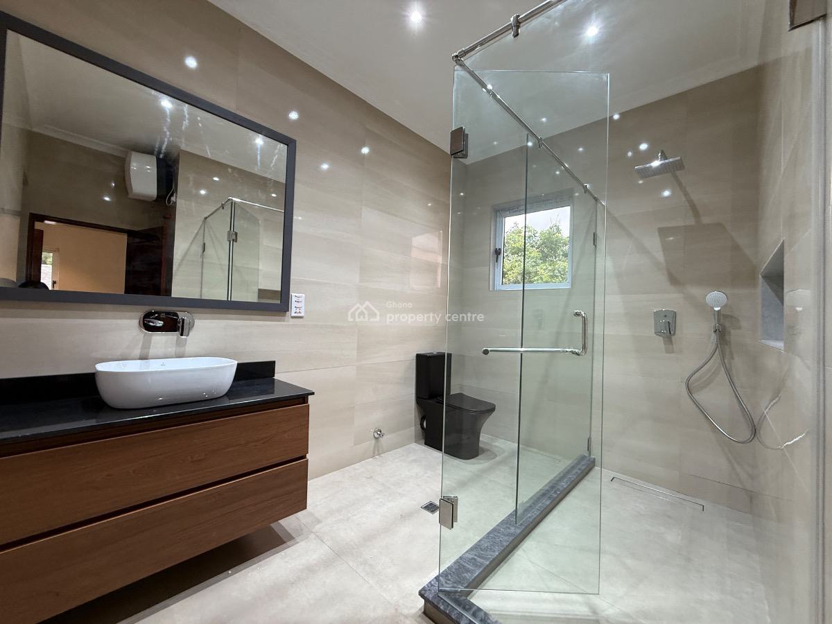 Serviced 2 Bedroom Apartment with Swimming Pool, Cantonments, Accra, Apartment for Rent