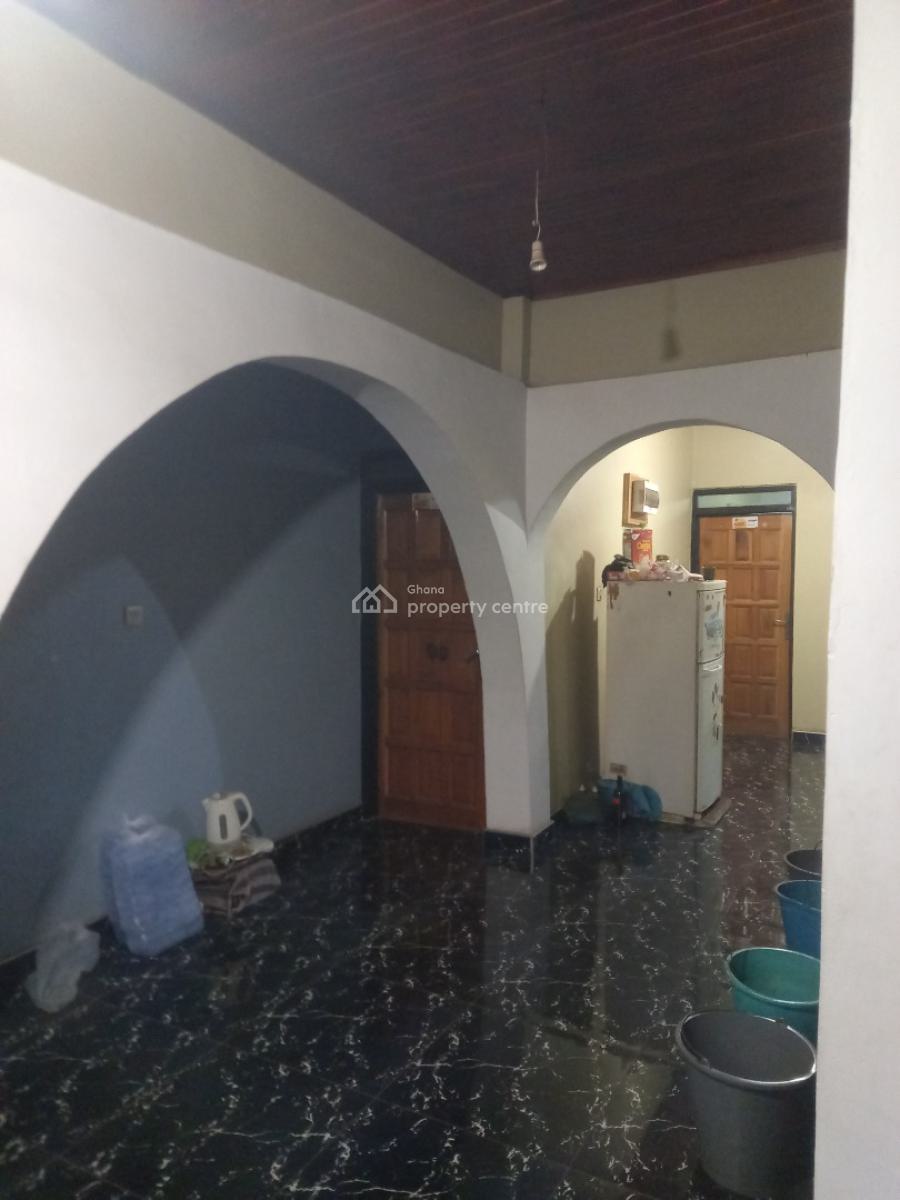 5 Bedrooms, Sepe Dote, Near Kumasi Airport., Kumasi Metropolitan, Ashanti, House for Sale