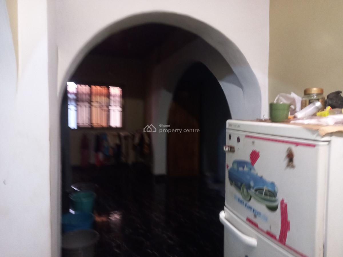 5 Bedrooms, Sepe Dote, Near Kumasi Airport., Kumasi Metropolitan, Ashanti, House for Sale