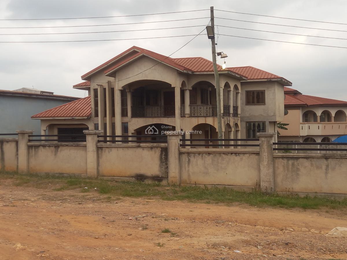 5 Bedrooms, Sepe Dote, Near Kumasi Airport., Kumasi Metropolitan, Ashanti, House for Sale
