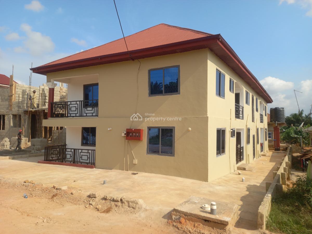 12 Bedrooms, Owhim Amanfrom, on Abrepo Road., Kumasi Metropolitan, Ashanti, House for Sale