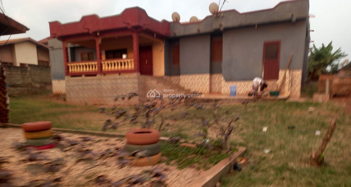 6 Bedrooms, Abrepo Asubonteng, Near Bantama., Kumasi Metropolitan, Ashanti, House for Sale