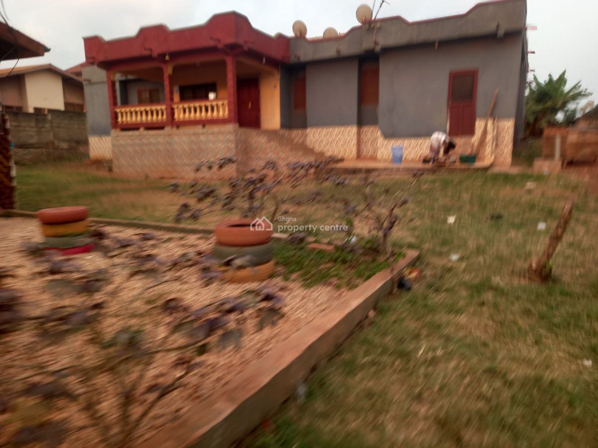 6 Bedrooms, Abrepo Asubonteng, Near Bantama., Kumasi Metropolitan, Ashanti, House for Sale
