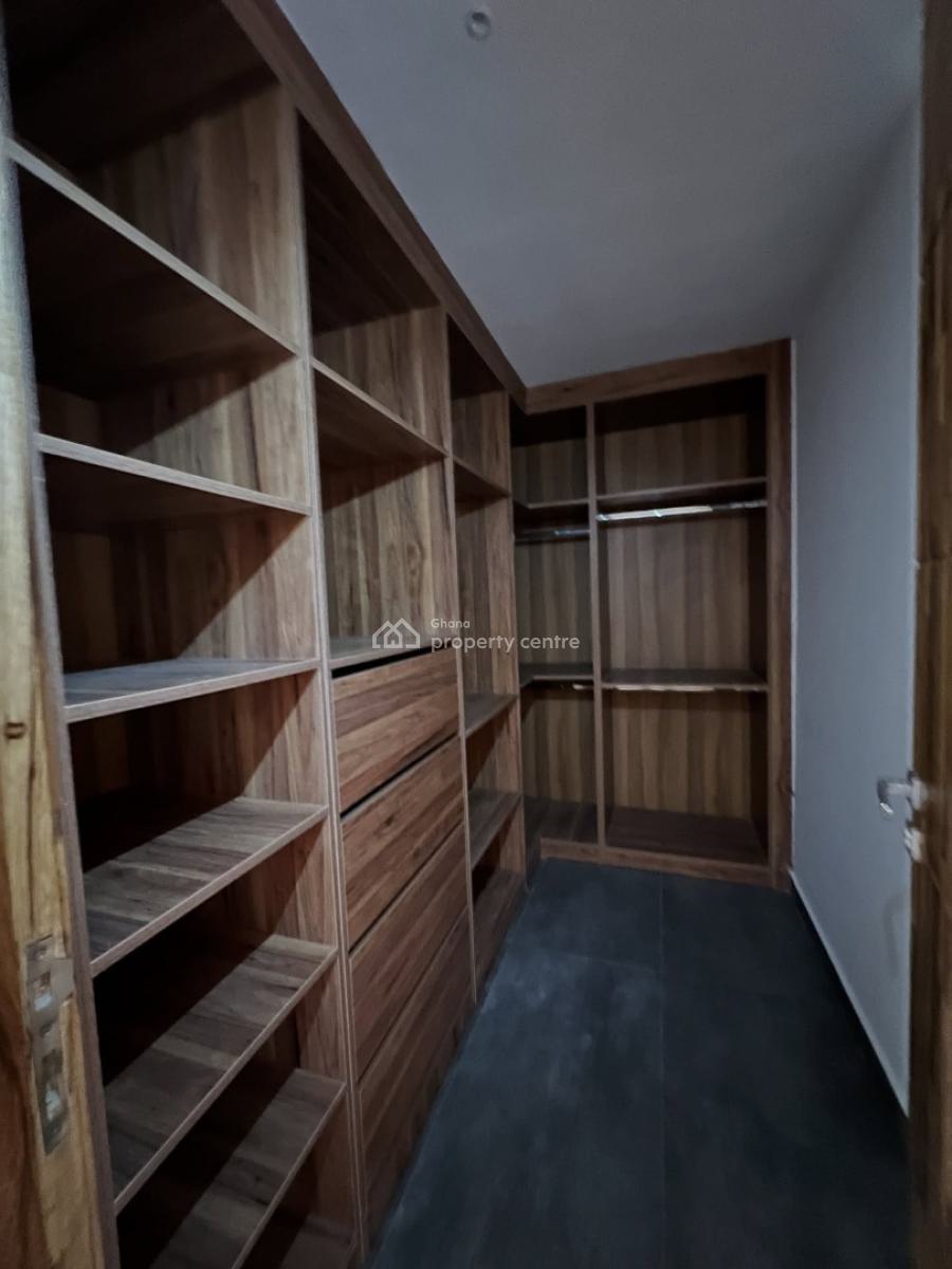 Executive En-suite Semi Furnished 3 Bedroom, Oyarifa, La Nkwantanang Madina Municipal, Accra, House for Rent