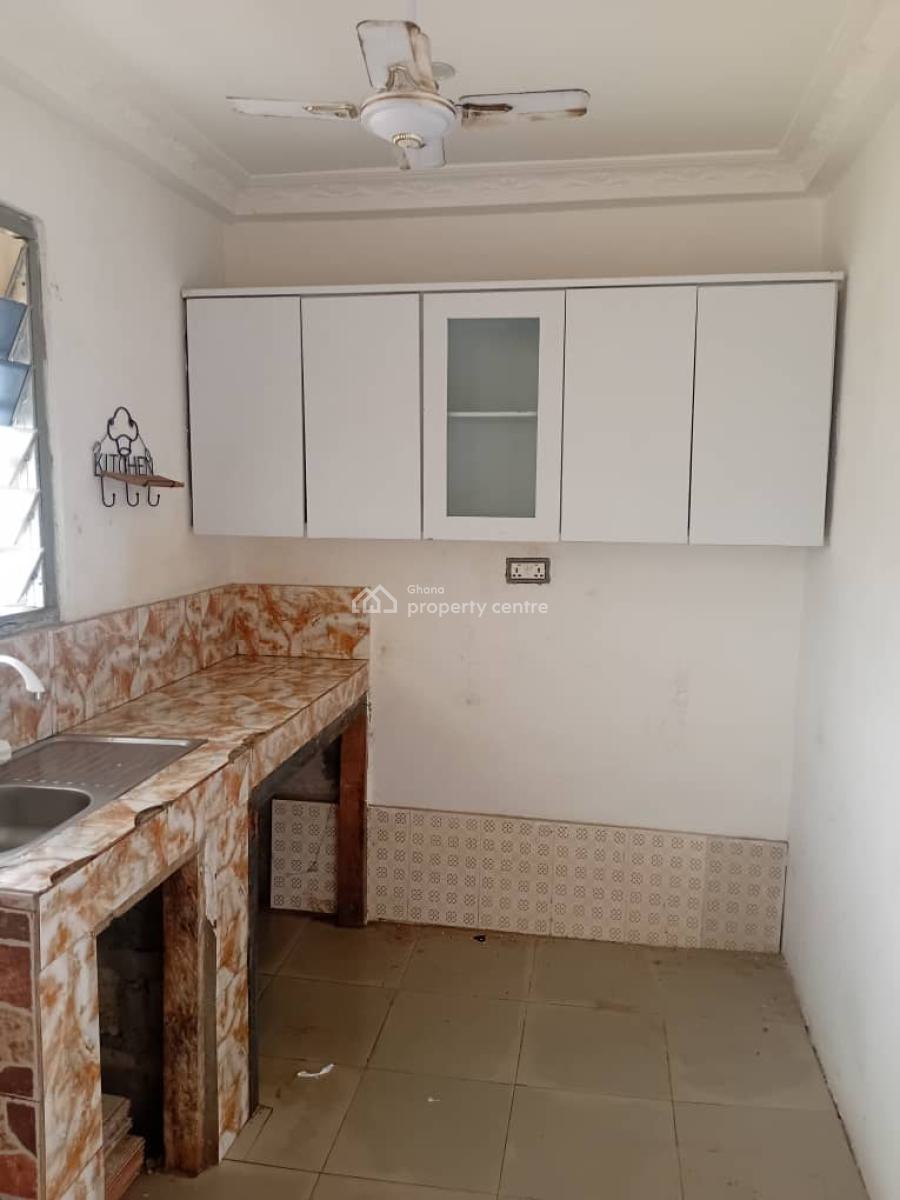 One Bedroom Self Contain, Tse Addo Container, Tse Addo, Accra, House for Rent