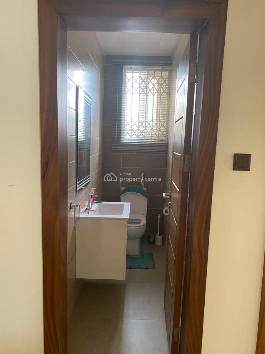 Serviced 2 Bedroom Apartment with Rooftop Terrace, Abelemkpe, Accra, Apartment for Rent