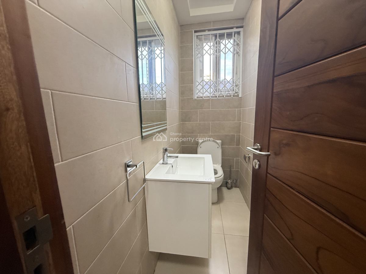 Serviced 2 Bedroom Apartment with Rooftop Terrace, Abelemkpe, Accra, Apartment for Rent