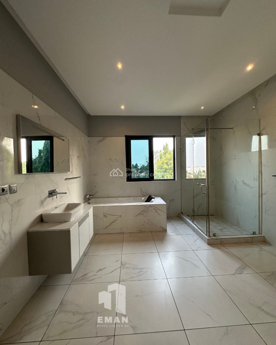 Executive 4 Bedroom, Spintex, Accra, House for Sale