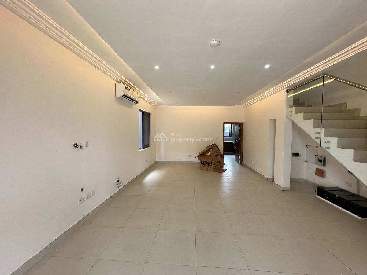 Nice 3.5 Bedroom, Oyarifa, Adenta, Adenta Municipal, Accra, Detached Duplex for Rent