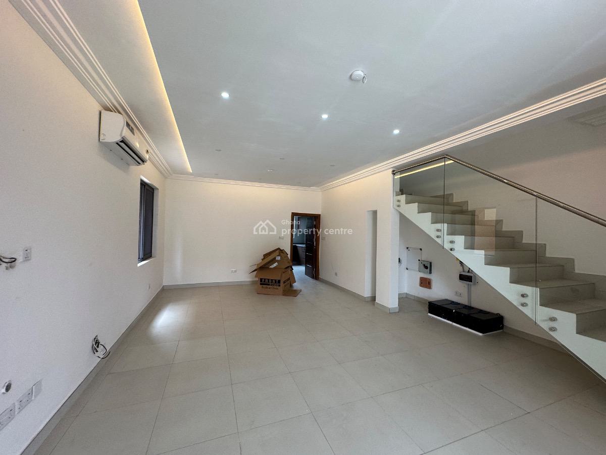 Nice 3.5 Bedroom, Oyarifa, Adenta, Adenta Municipal, Accra, Detached Duplex for Rent