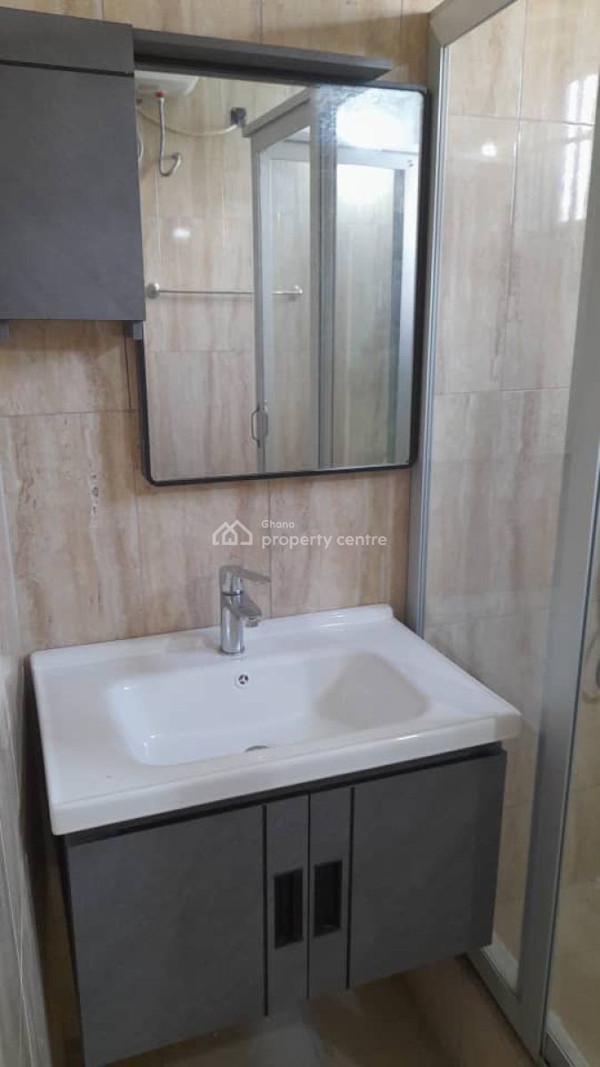 3 Bedrooms Town House, Tseaddo, East Airport, Airport Residential Area, Accra, House for Rent