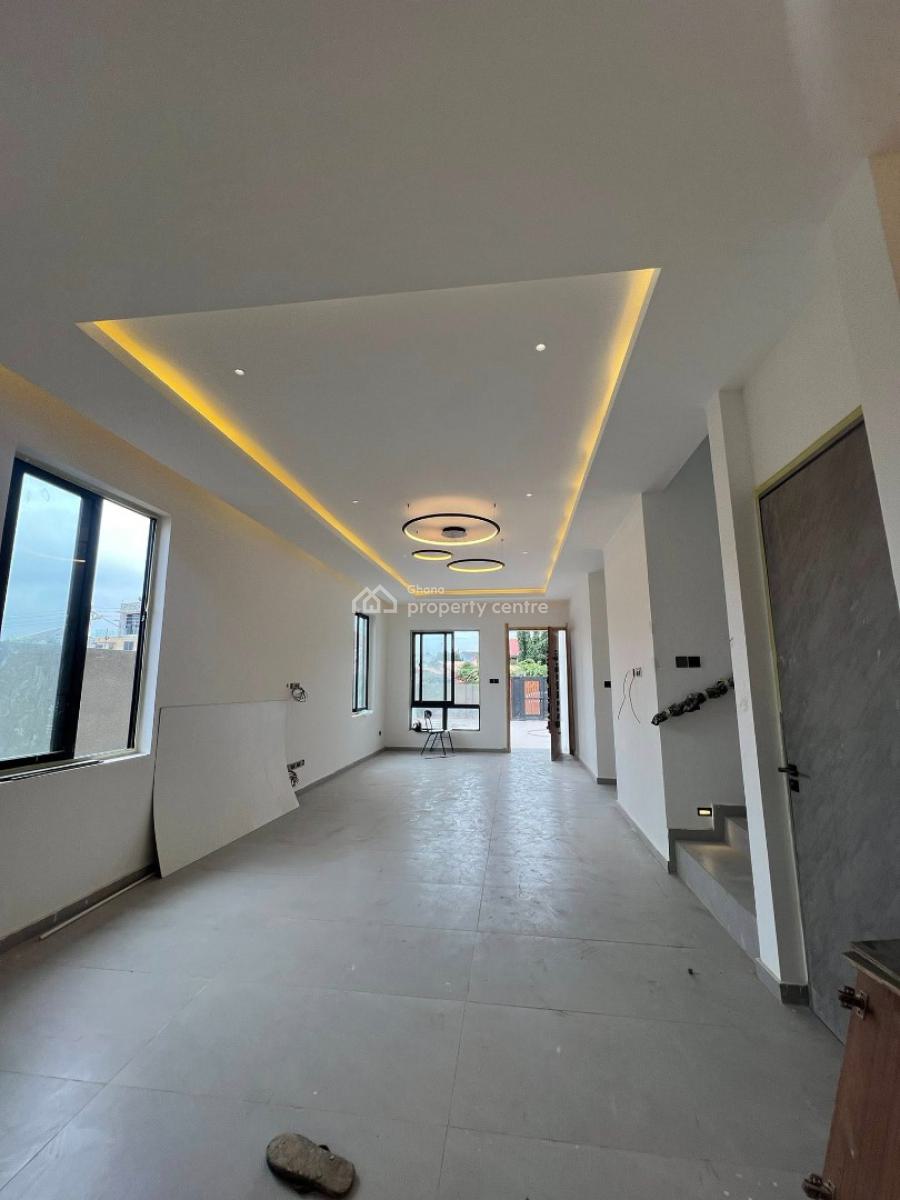 Executive 4 Bedrooms, Oyarifa, La Nkwantanang Madina Municipal, Accra, House for Sale