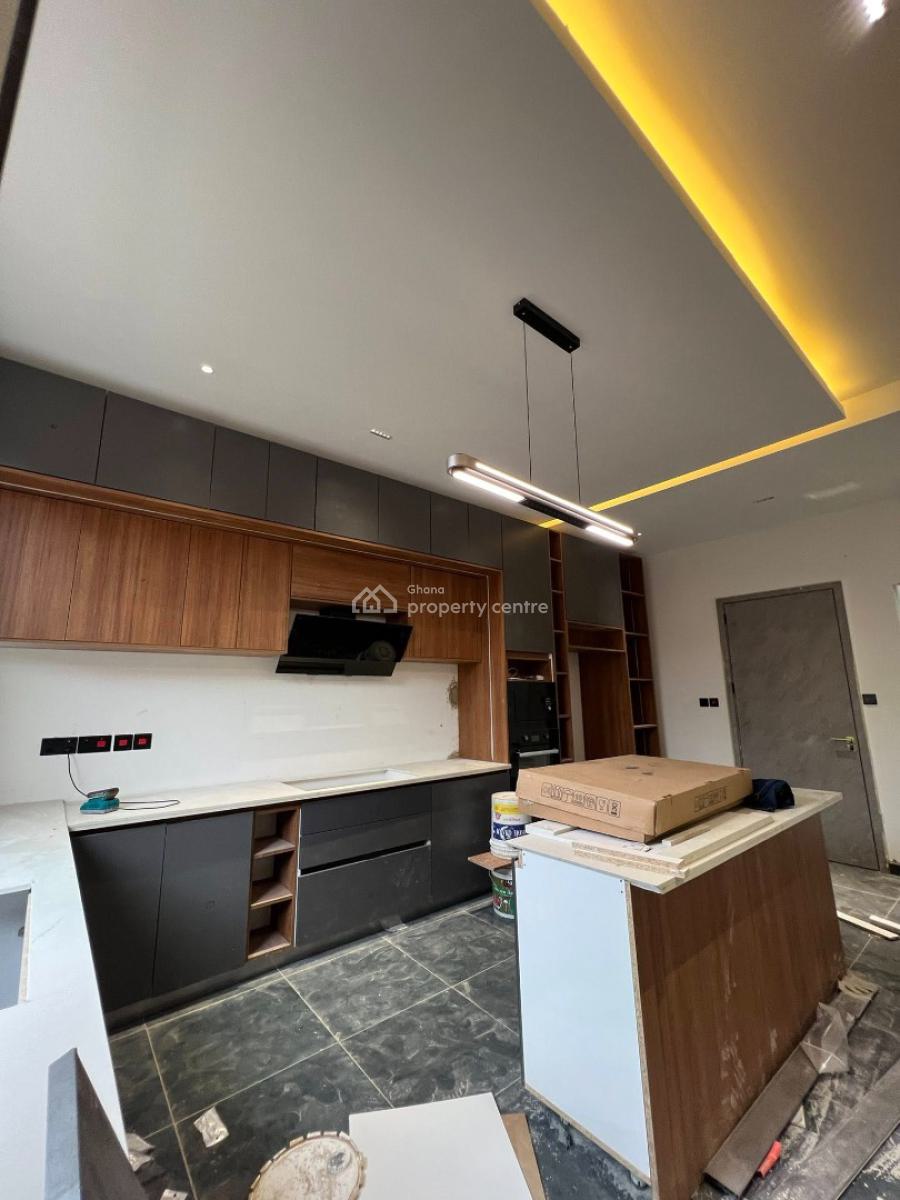 Executive 4 Bedrooms, Oyarifa, La Nkwantanang Madina Municipal, Accra, House for Sale