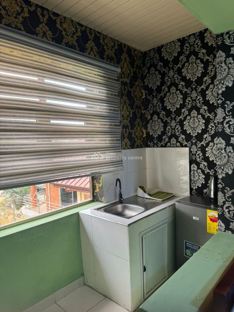 24/7 Hotel Apartment - Vip Rooms, Owoo Plastic Street, Arkosse Street, Aggrey Street, West Legon, Ga East Municipal, Accra, Single Room Self Contained Short Let