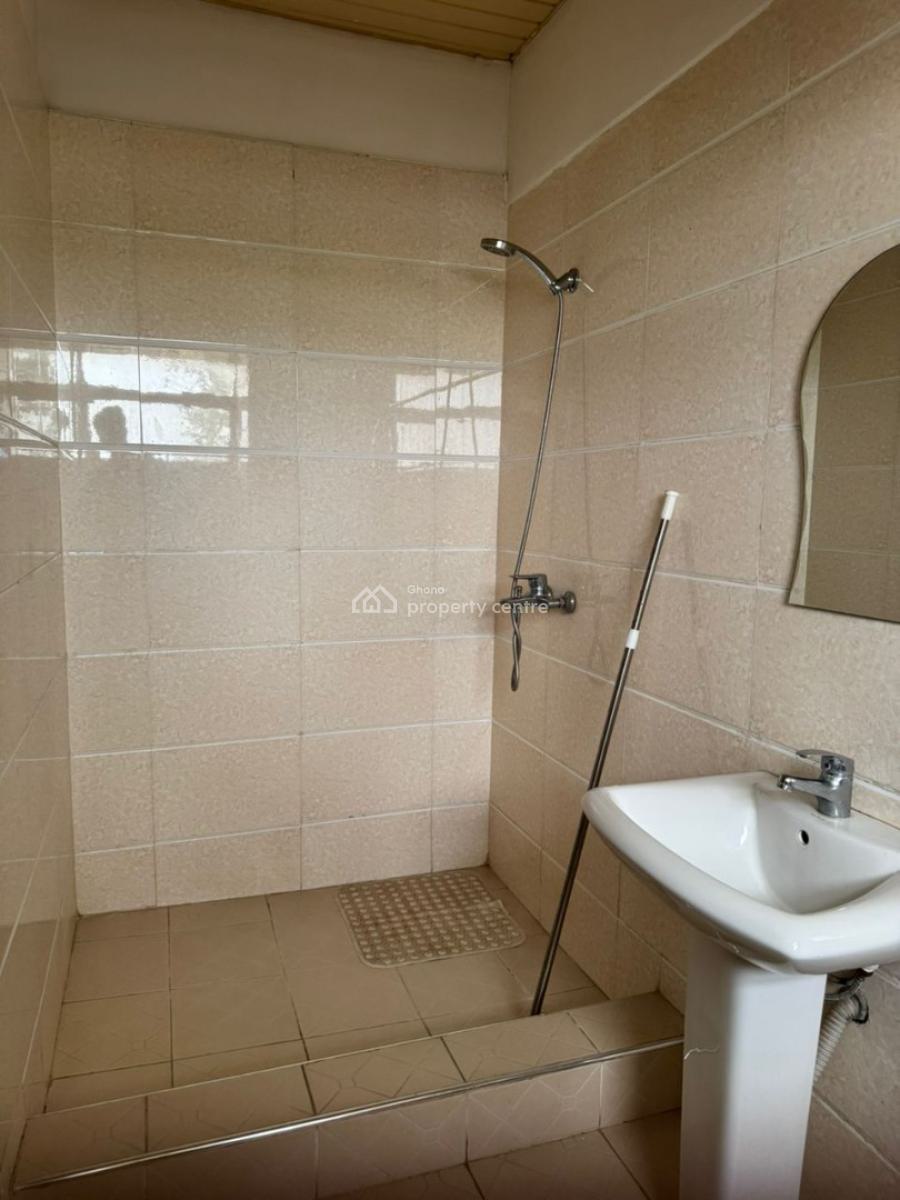 24/7 Hotel Apartment - Vip Rooms, Owoo Plastic Street, Arkosse Street, Aggrey Street, West Legon, Ga East Municipal, Accra, Single Room Self Contained Short Let