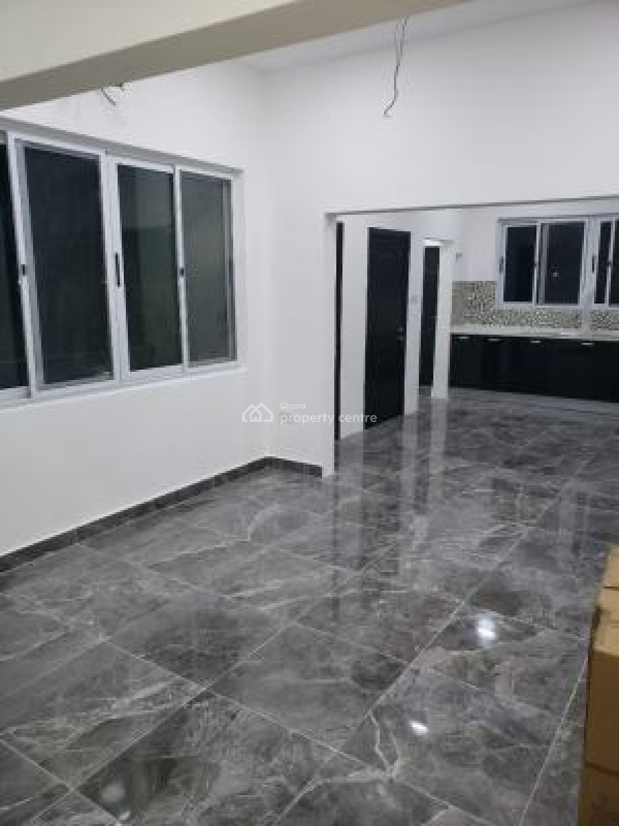 Luxurious 5-bedroom House @ North Labone, North Labone, Accra, Detached Duplex for Rent