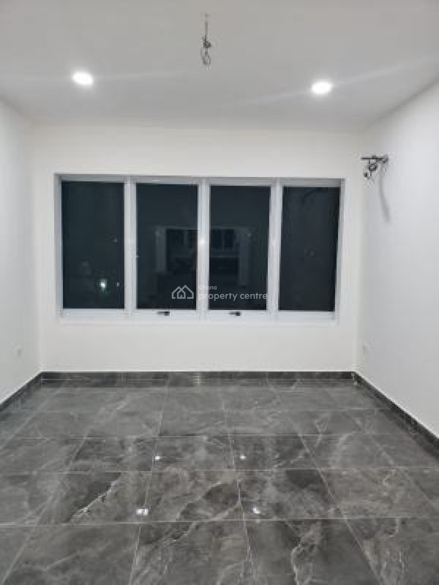 Luxurious 5-bedroom House @ North Labone, North Labone, Accra, Detached Duplex for Rent
