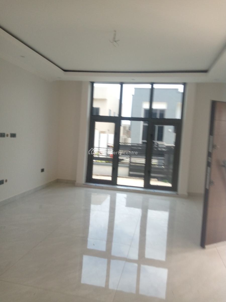 Luxury 3-bedroom Townhouse @ East Airport, East Airport, Airport Residential Area, Accra, Townhouse for Sale