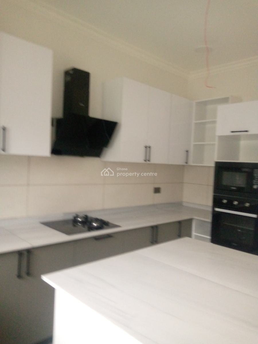 Luxury 3-bedroom Townhouse @ East Airport, East Airport, Airport Residential Area, Accra, Townhouse for Sale