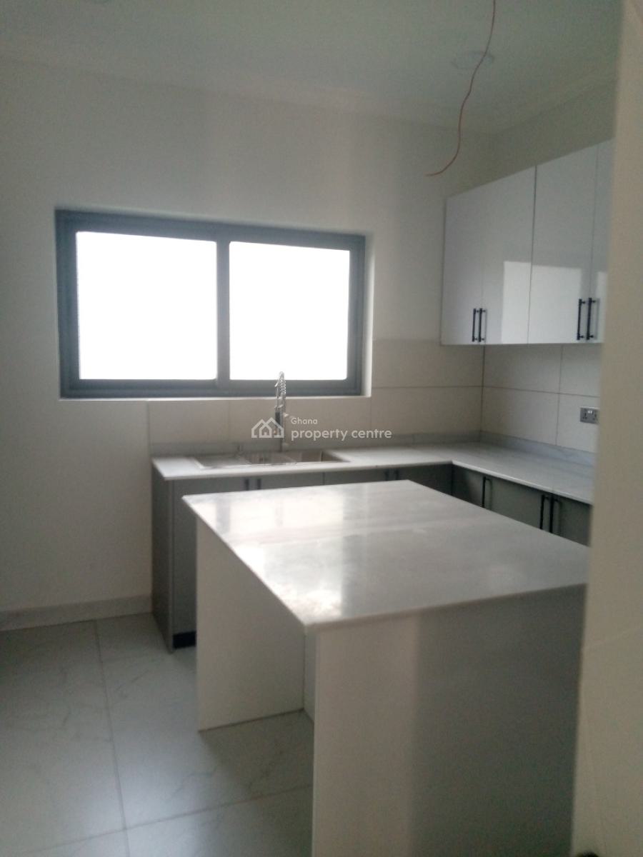 Luxury 3-bedroom Townhouse @ East Airport, East Airport, Airport Residential Area, Accra, Townhouse for Sale