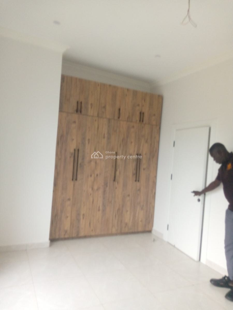 Luxury 3-bedroom Townhouse @ East Airport, East Airport, Airport Residential Area, Accra, Townhouse for Sale
