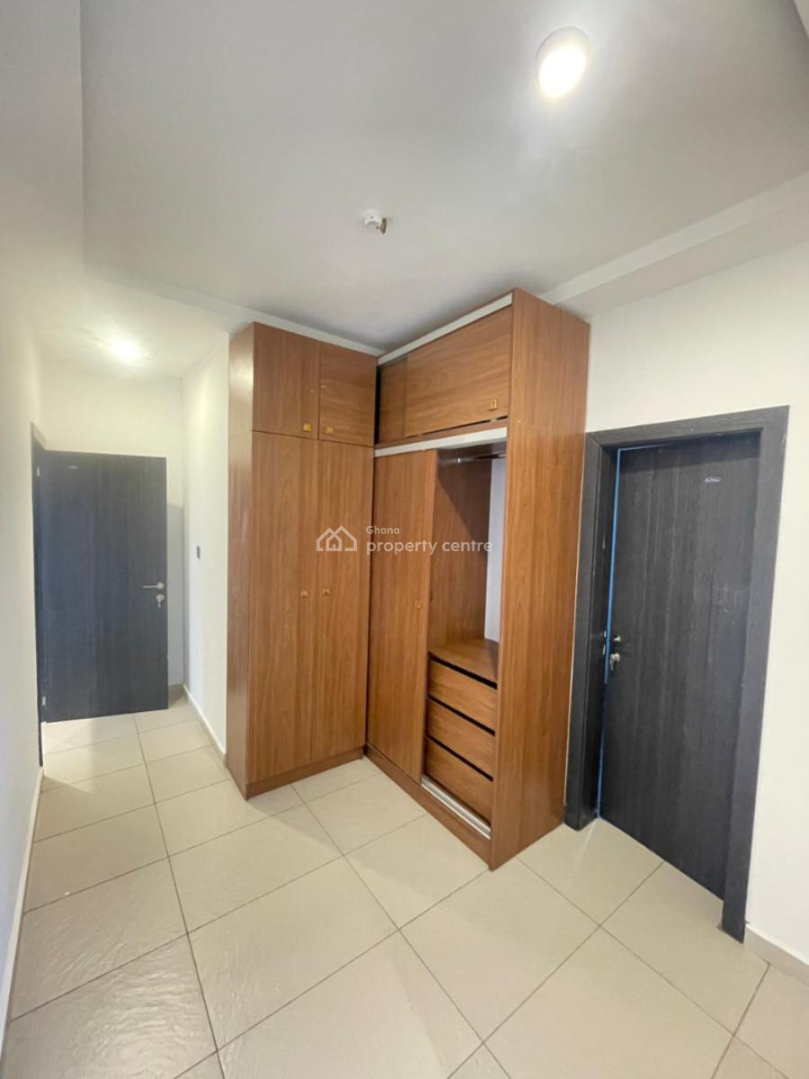 Executive 4-bedroom House @ East Airport, East Airport, Airport Residential Area, Accra, House for Rent