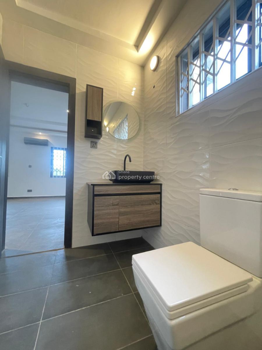 Executive 4-bedroom House @ East Airport, East Airport, Airport Residential Area, Accra, House for Rent