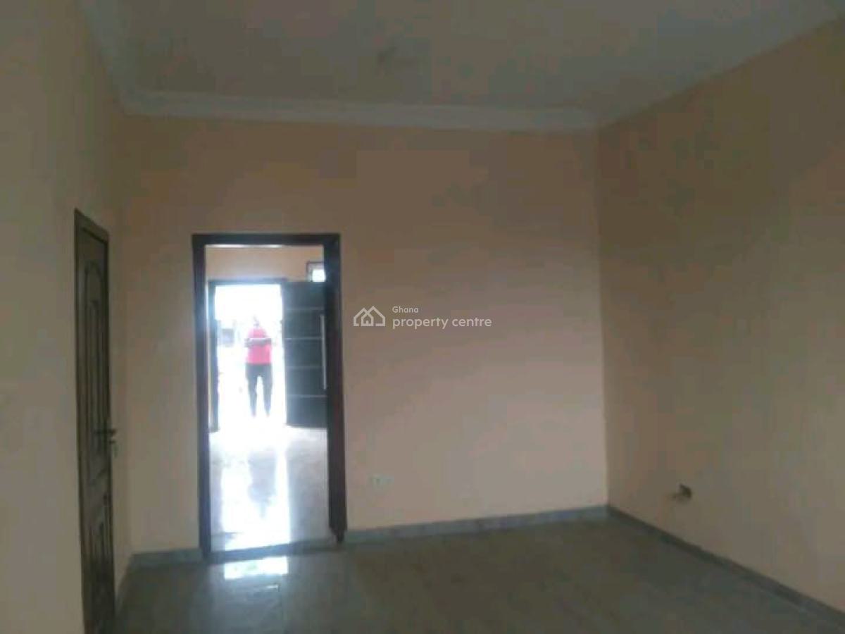 Chamber and Hall @ North Kaneshie, North Kaneshie, Accra, Apartment for Rent